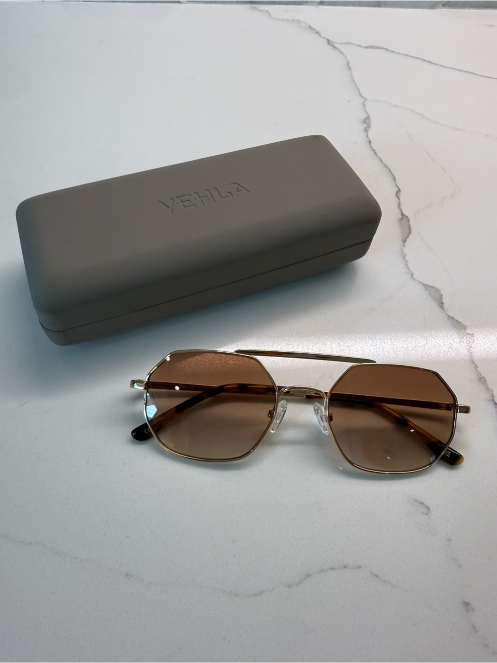 VEHLA Gold Frame Brown Lens Sunglasses